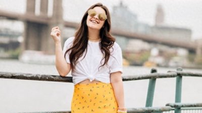 普通白色T恤的20种时尚穿搭法