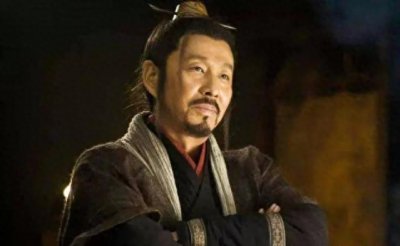 最跌宕起伏的皇后,陪睡丫鬟成为太后,又沦为军妓一天接105人