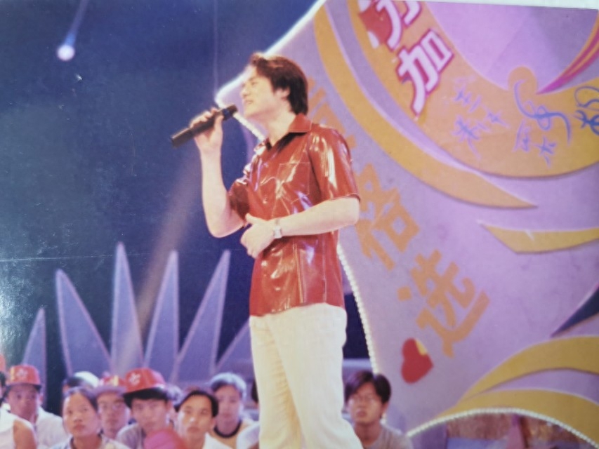 歌手黄格选个人资料简介(黄格选的经典歌曲有哪些)-