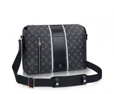 ​男士包品牌排行榜前十名（男士包品牌排行榜前十名国内）