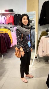 ​郭晶晶直播带货，网友：手下留情，别和普通人抢饭碗