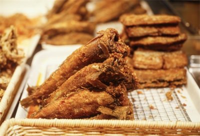 ​正确的炸鱼方法，不管炸什么鱼，这才是正确做法