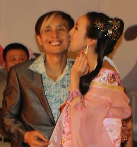 邓建国老婆是谁 邓建国个人资料