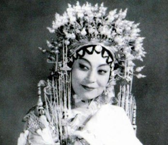 ​小白玉霜的一生 小白玉霜的