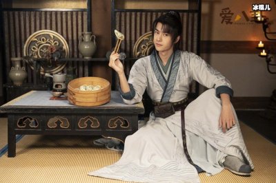 ​热播剧《有翡》主演王一博演技被议论，网友称配音毁了一整部电视剧