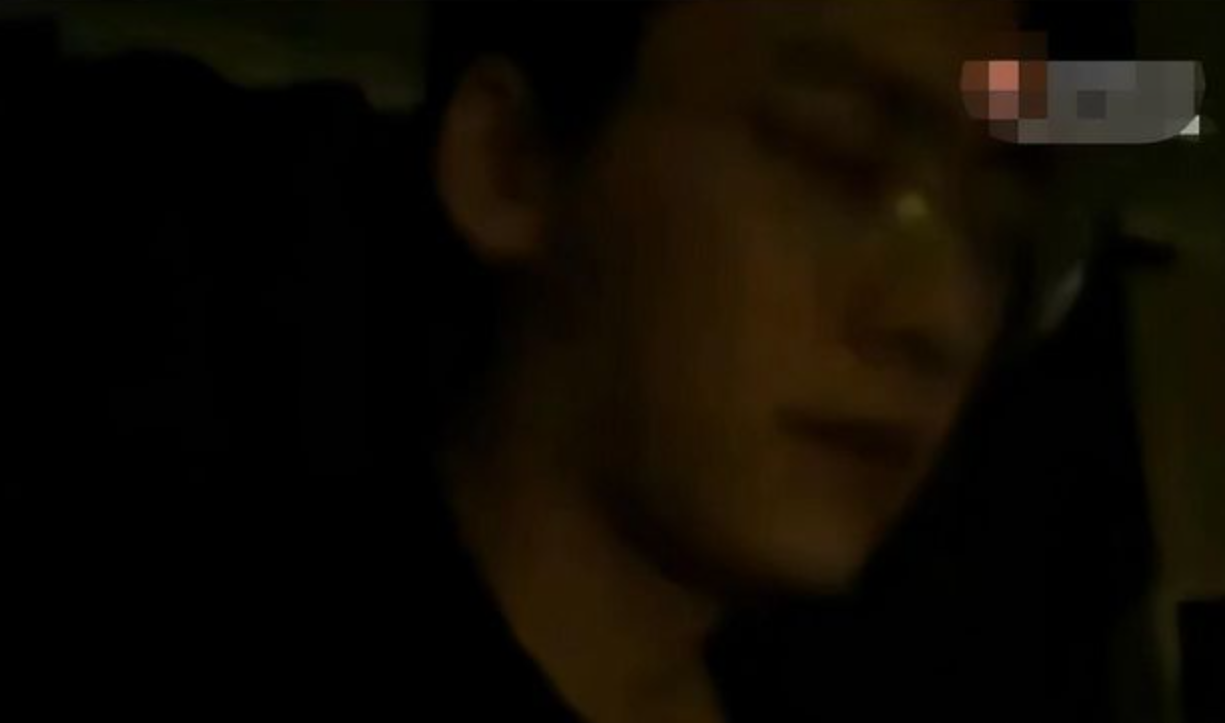 李易峰PC视频有网站能在线观看吗 李易峰PC6分钟和7秒打碟视频资源在哪可以看