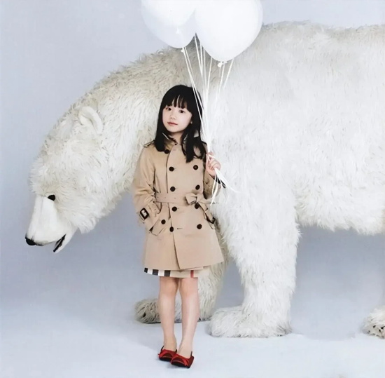 芦田爱菜：3岁成日本国民闺女,8岁挣2亿,18岁进顶尖名校学医...