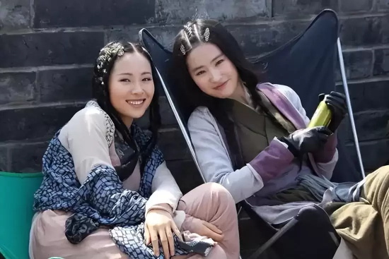 刘亦菲是变性人吗(神仙姐姐刘亦菲被人造谣是变性人)