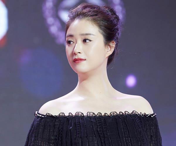 蒋欣的老公男朋友是谁 到现在都还没有结婚