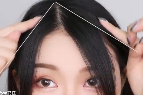 网红刘海怎么卷好看 刘海5步骤怎么拍都美丽