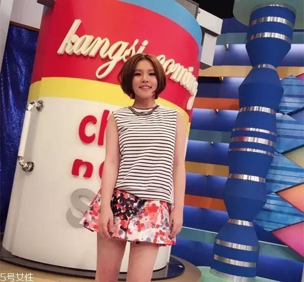 爱心编发怎么扎好看 学会这个立马气质上身