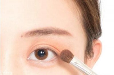 ​情人节化什么眼妆 约会眼妆画法