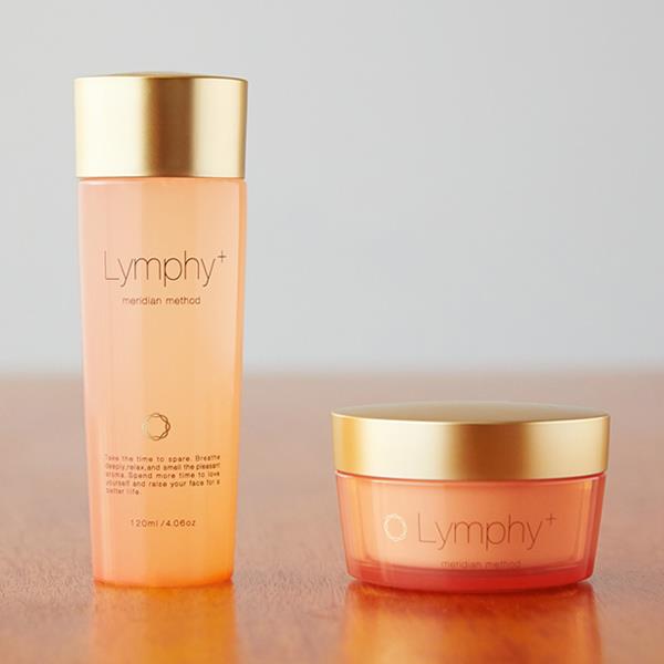 紧致皮肤用什么化妆水好 12款好用的化妆水推荐 紧致皮肤用什么化妆水好 12款好用的化妆水推荐