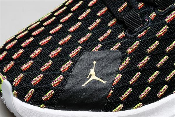 保罗12代测评 保罗cp12实战怎么样