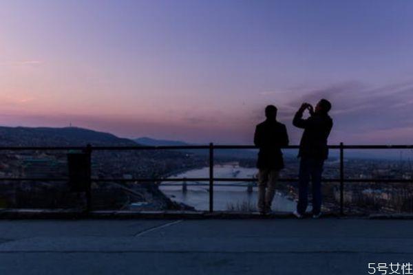 孩子多大离婚影响最小 离婚对孩子的伤害有多大