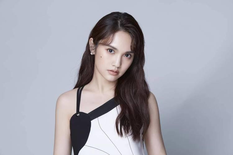 娱乐杨丞琳(中国台湾女歌手、演员、主持人) 1