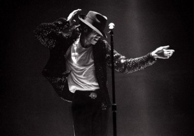 ​迈克尔·杰克逊（美国流行音乐歌手、作曲家、唱片制作人、舞蹈家、演员及慈善家