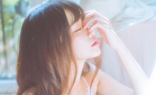 快睡吧,熬夜对手机不好