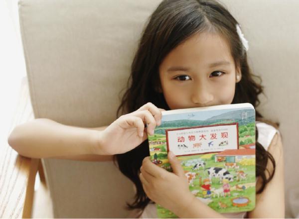 陈浩民4个孩子长大了!大女儿肤色变白颜值开挂,三女儿最可爱