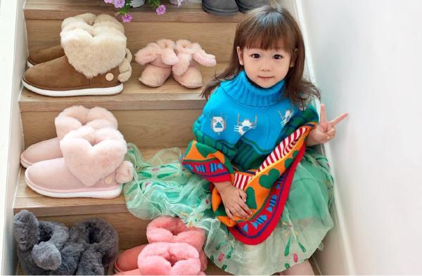 陈浩民4个孩子长大了!大女儿肤色变白颜值开挂,三女儿最可爱