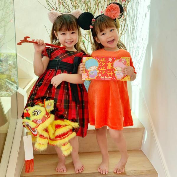 陈浩民4个孩子长大了!大女儿肤色变白颜值开挂,三女儿最可爱