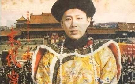 凭借《末代皇帝》,获得88年金鹰奖和飞天奖的影帝。