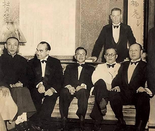 杜月笙模子:从浦东乡下小瘪三,到民国黑帮老大!当年流氓真君子