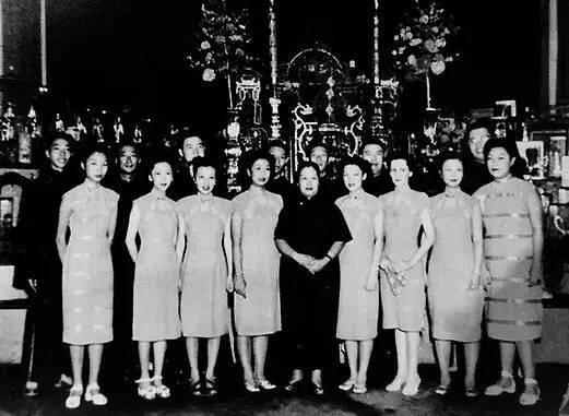 杜月笙模子:从浦东乡下小瘪三,到民国黑帮老大!当年流氓真君子