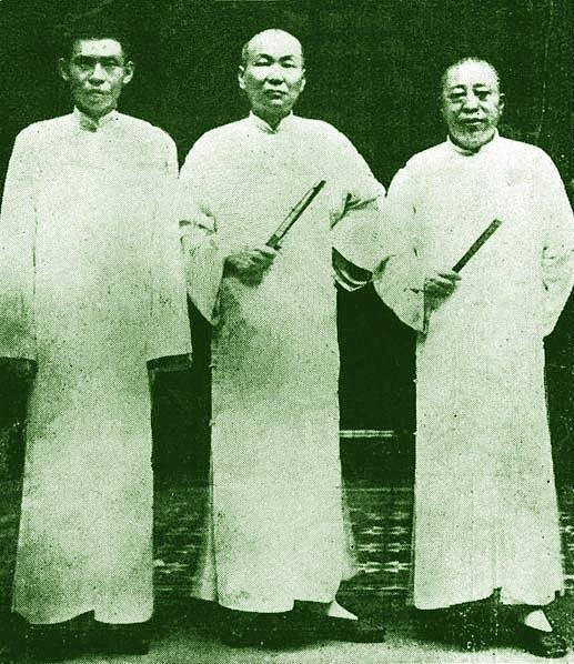 杜月笙模子:从浦东乡下小瘪三,到民国黑帮老大!当年流氓真君子