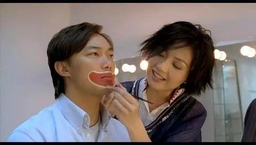 杨千嬅这首歌 18 年后再度爆红,背后的故事更动人!那一次,他们等了十年…