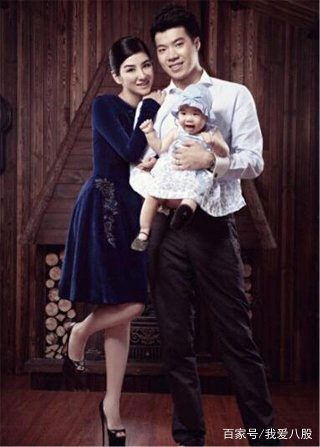 她5年离2次婚,遭前夫家暴折磨,如今没戏可拍却坐轮椅捐款70万!