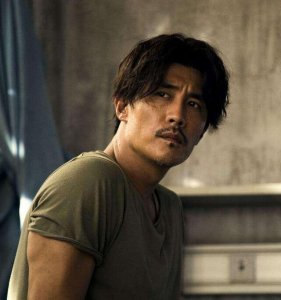 ​杜淳生母杨丽，早早就和杜志国离婚，前夫绯闻缠身她生活低调幸福