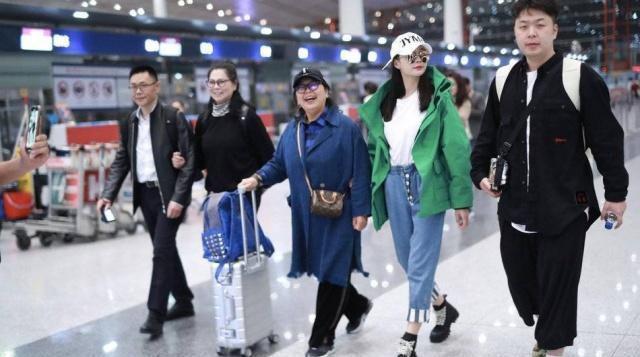 沈梦辰的海外婚纱照曝光!一向肉肉的杜海涛,竟然瘦出了新高度