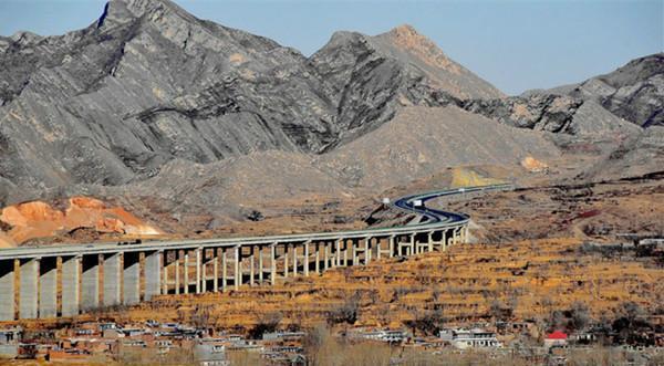 国内5条最美自驾游公路,此生一定要游一次