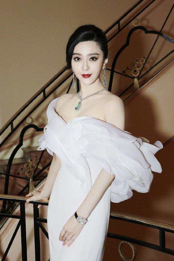 范冰冰自创品牌,转身成为美妆博主!却遭网友嘲讽?