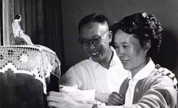 末代皇帝溥仪的5位娇妻是有多美？除了文绣，个个美丽动人