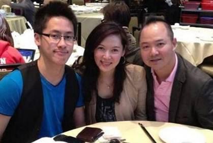 曾经的香港巨星被网络暴力欺凌,今妻离子散,妻子貌美是模特