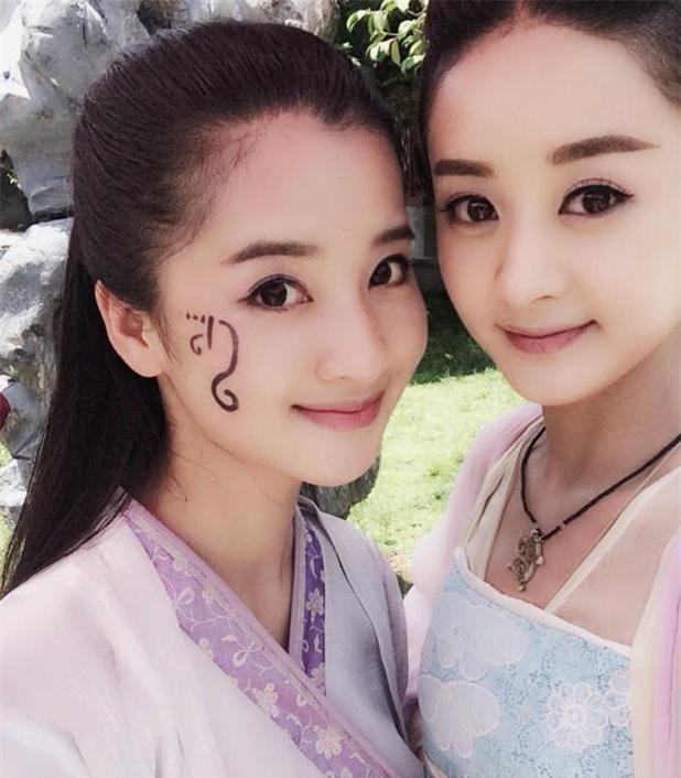 人的长相真的很奇妙,这些明星替身比亲兄弟姐妹还像