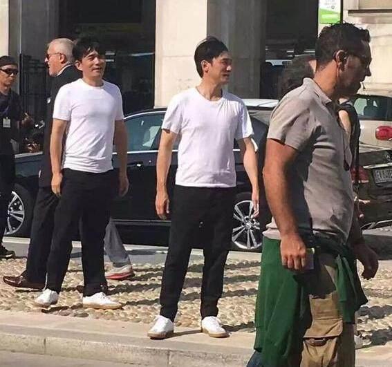 人的长相真的很奇妙,这些明星替身比亲兄弟姐妹还像