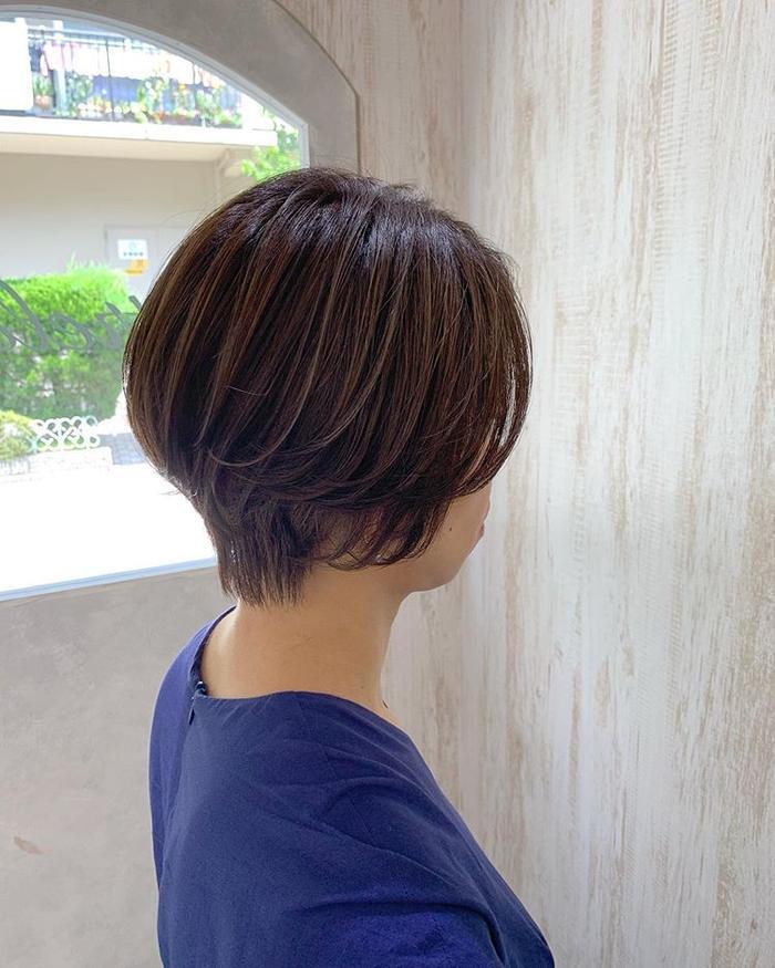 摩卡波波头发型,意外减龄又高级，优雅又大气,剪短发的第一选择