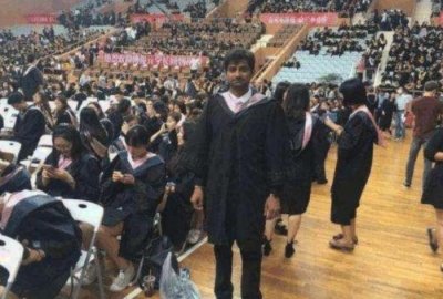 巴基斯坦人到中国,干这些国人不愿干的工作,骄傲宣称:很幸福