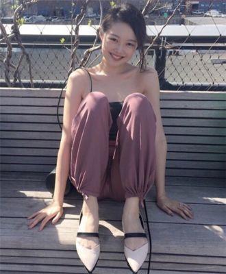 历代网红图鉴：撕x炒作傍大款，整容吸毒抄大牌？