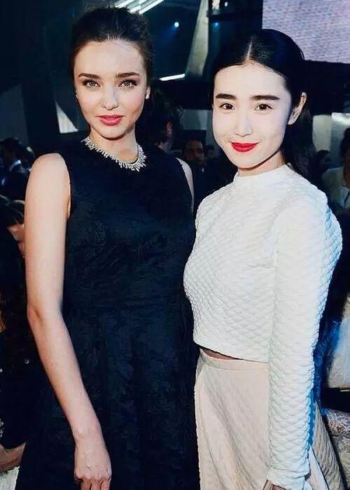 历代网红图鉴：撕x炒作傍大款，整容吸毒抄大牌？