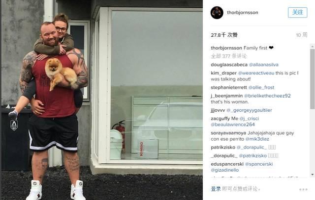 他身高2米重360斤，是世界上最强壮的肌肉野兽！跟他单挑时千万别逼逼，直接给跪了