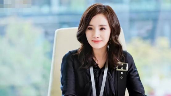 面试官:“车”字加一笔是什么字?姑娘秒答,面试官拍手叫好