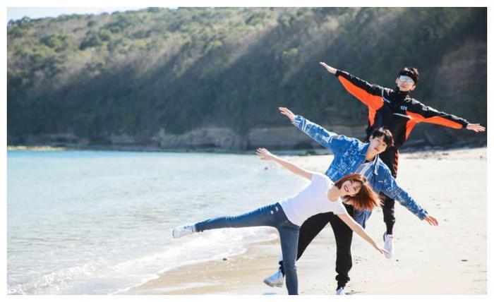 白敬亭谭松韵魏大勋互怼互宠,网友:希望三个人友谊地久天长!