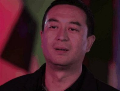 ​张嘉译全家照：妻子也是戏骨，女儿虎妞人如其名，特别有活力