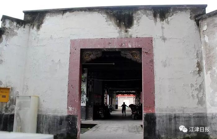 江津一百年名校,汇聚了震惊世人的骄傲,影响了无数人的青春年华