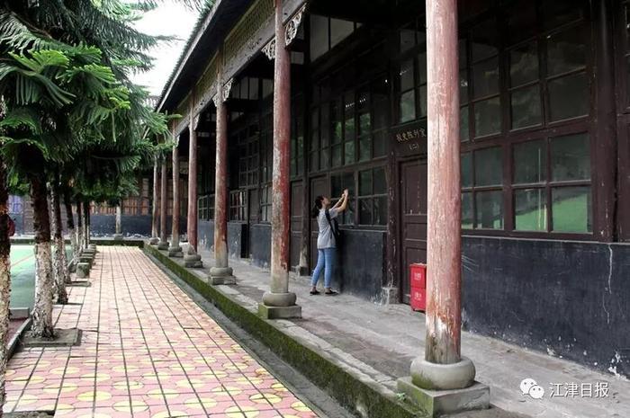 江津一百年名校,汇聚了震惊世人的骄傲,影响了无数人的青春年华