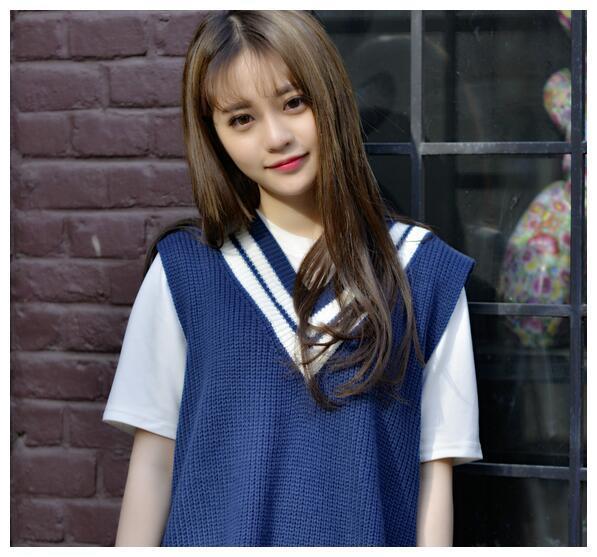 陈新颖恋上网红女,同睡一个火车卧铺,恩爱十足!